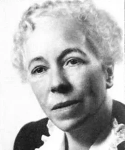 Karen Horney - Portrait photograph