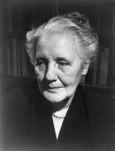 Melanie Klein - Portrait photograph