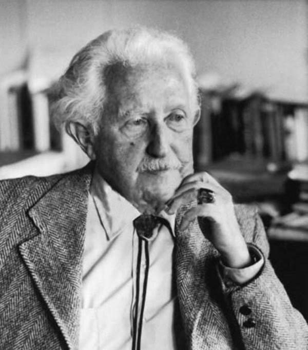 Erik Erikson Facts Biography Famous Psychologists